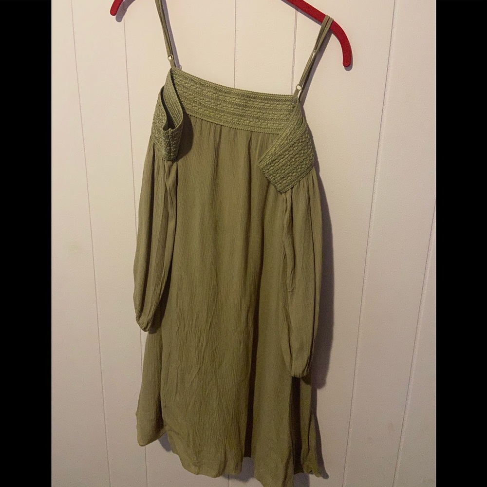 Open shoulder dress nude color